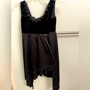 Figure skating competition outfit